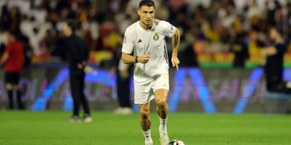 kaiyun-难怪C罗会罢赛！曝沙特豪门欠薪严重，不支付工资将继续拒绝出场