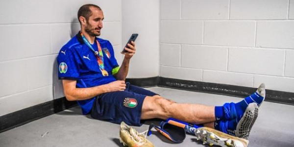 【人物】经理人基耶利尼，是未来退役球员的榜样