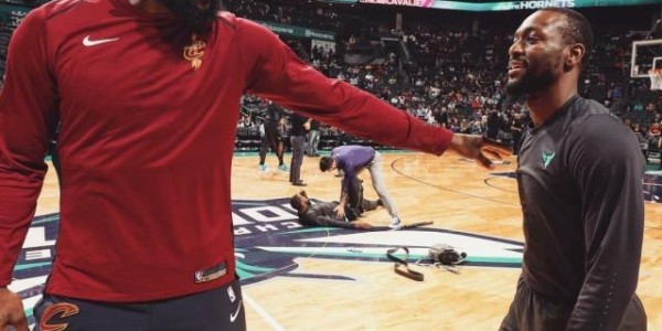 开云入口-12投11铁还错失绝杀 沃克面对詹姆斯已经1胜30负