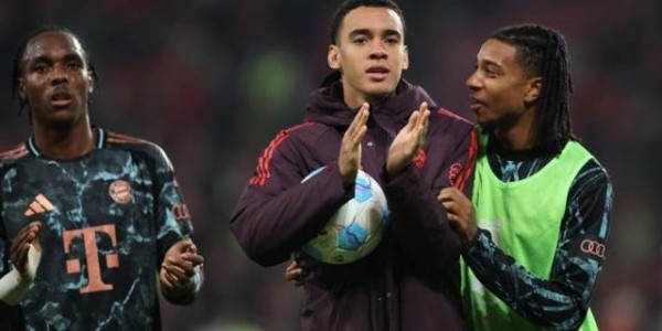 开云入口-上半场戴帽！穆西亚拉就是孔帕尼心目中的齐祖小罗