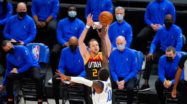 1612119664521073650.jpg AP21030217568200.jpg